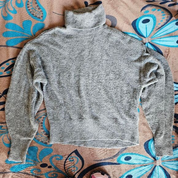 H&M women's wool gray turtleneck sweater oversized relaxed fit extra small - Picture 2 of 4